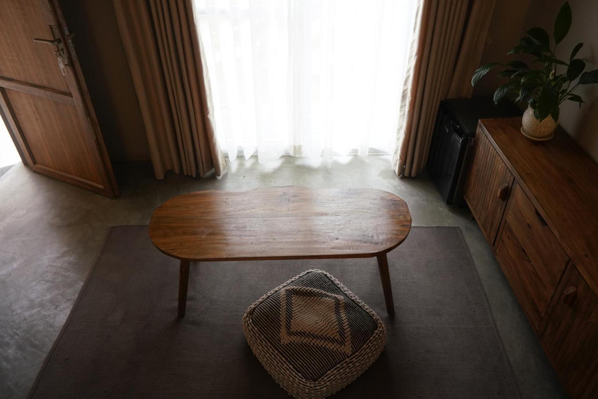 Hotel Blossom Pokhara Kültér fotó